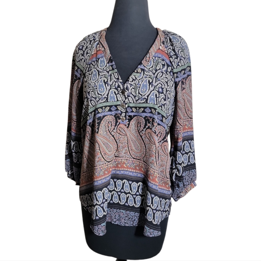 Lush boho paisley print v neck pullover top women's size small high low hem